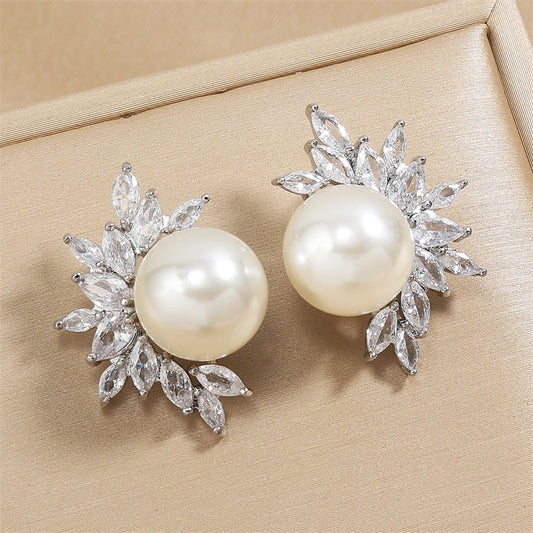 White Imitation Pearl Leaf Stud Earrings for Women Shiny Marquise Zircon Bridal Earring Wedding Jewelry